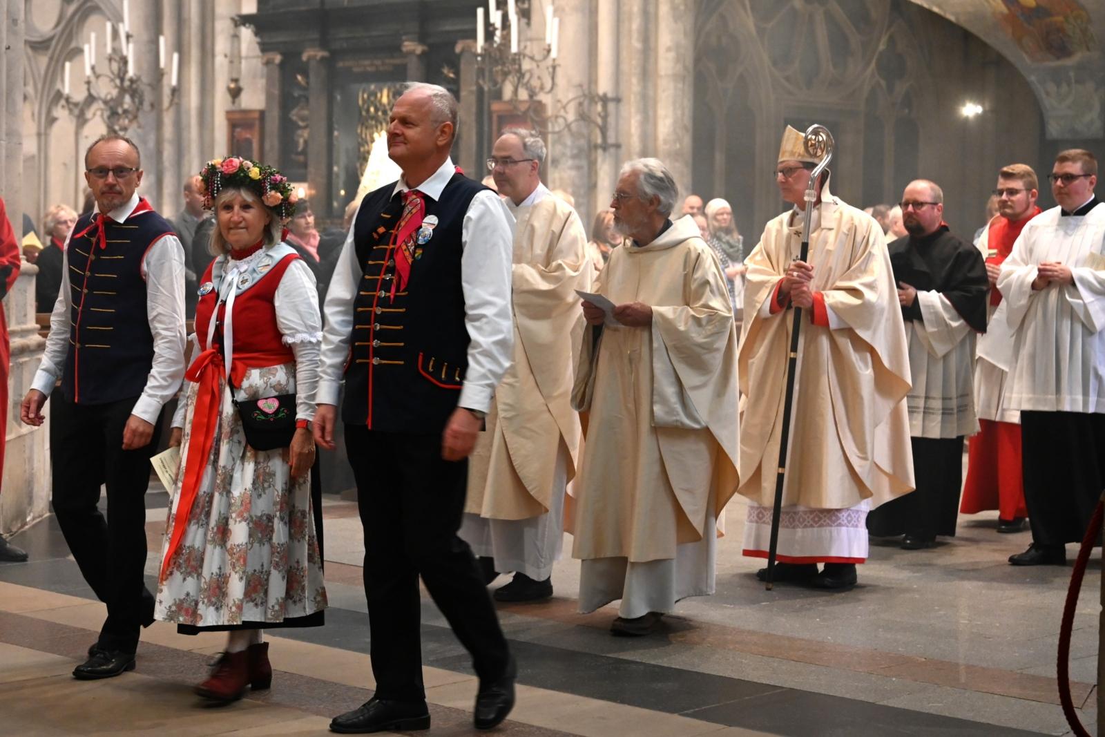 Kardinal Woelki feiert Hedwigswallfahrt im Kölner Dom (15.10.2023)