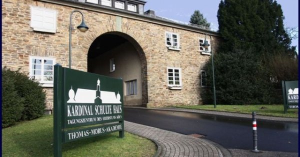 Kardinal-Schulte-Haus