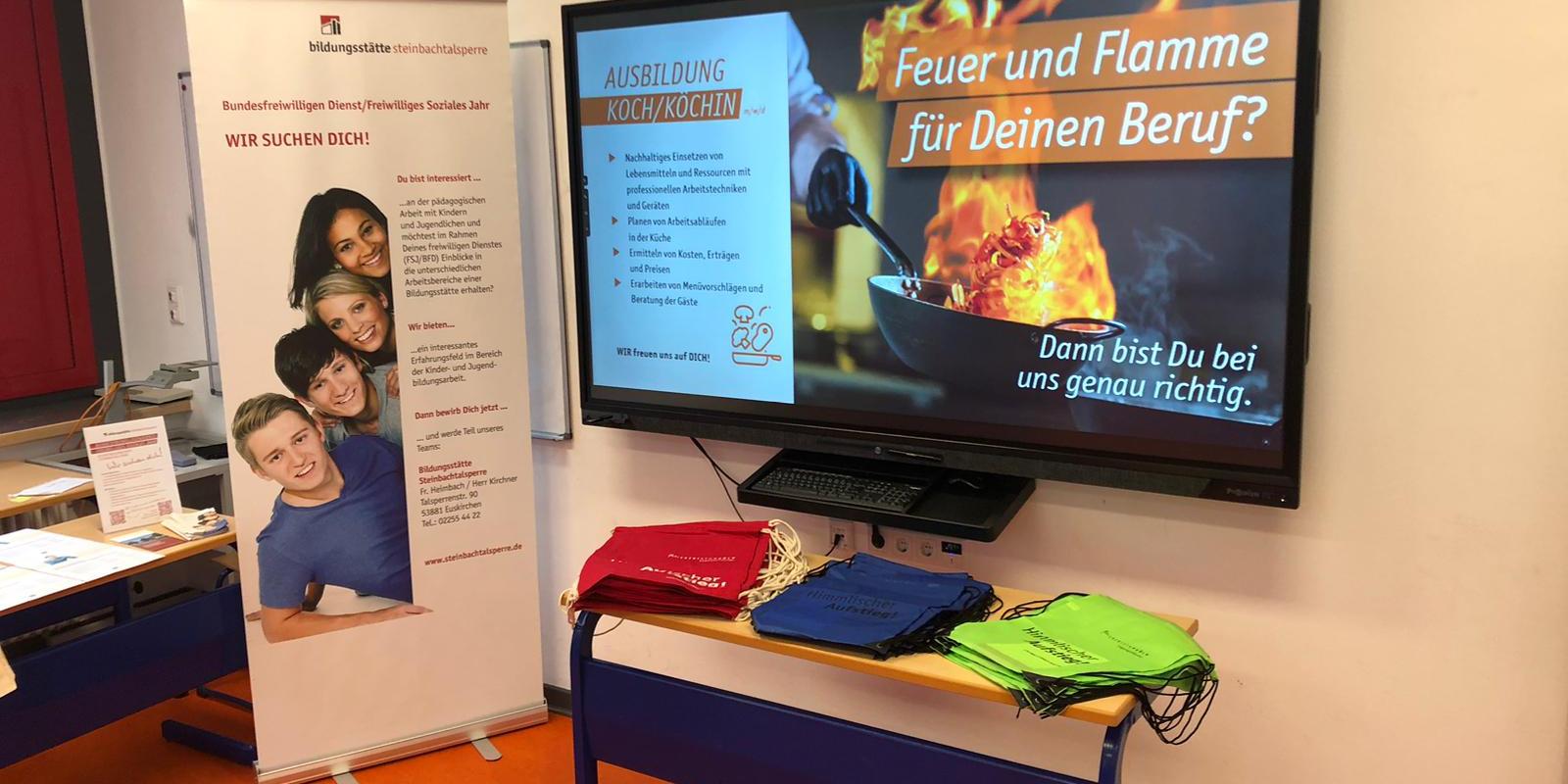 Berufsinformationstag_St._Angela